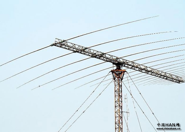 Short_Wave_Antenna_2.jpg Short_Wave_Antenna_2.jpg